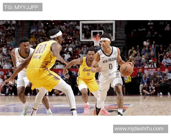 湖人热火对决在即期待10月1日精彩赛事揭幕战 湖人热火对决在即期待10月1日精彩赛事揭幕战