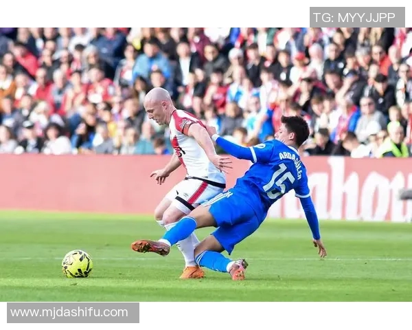 足球西甲赛程表汇总与各赛季历史对比数据展示